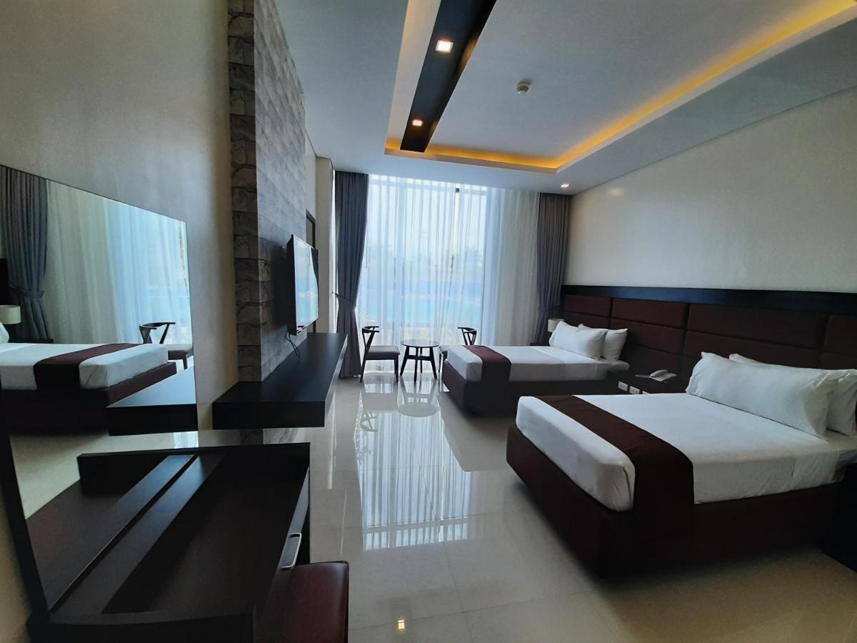 Winrich Hotel Lapu-Lapu City Exterior foto